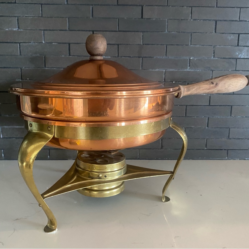 Copper and Brass Chafing Dish with Wooden Handle Made in Italy 9” Pan